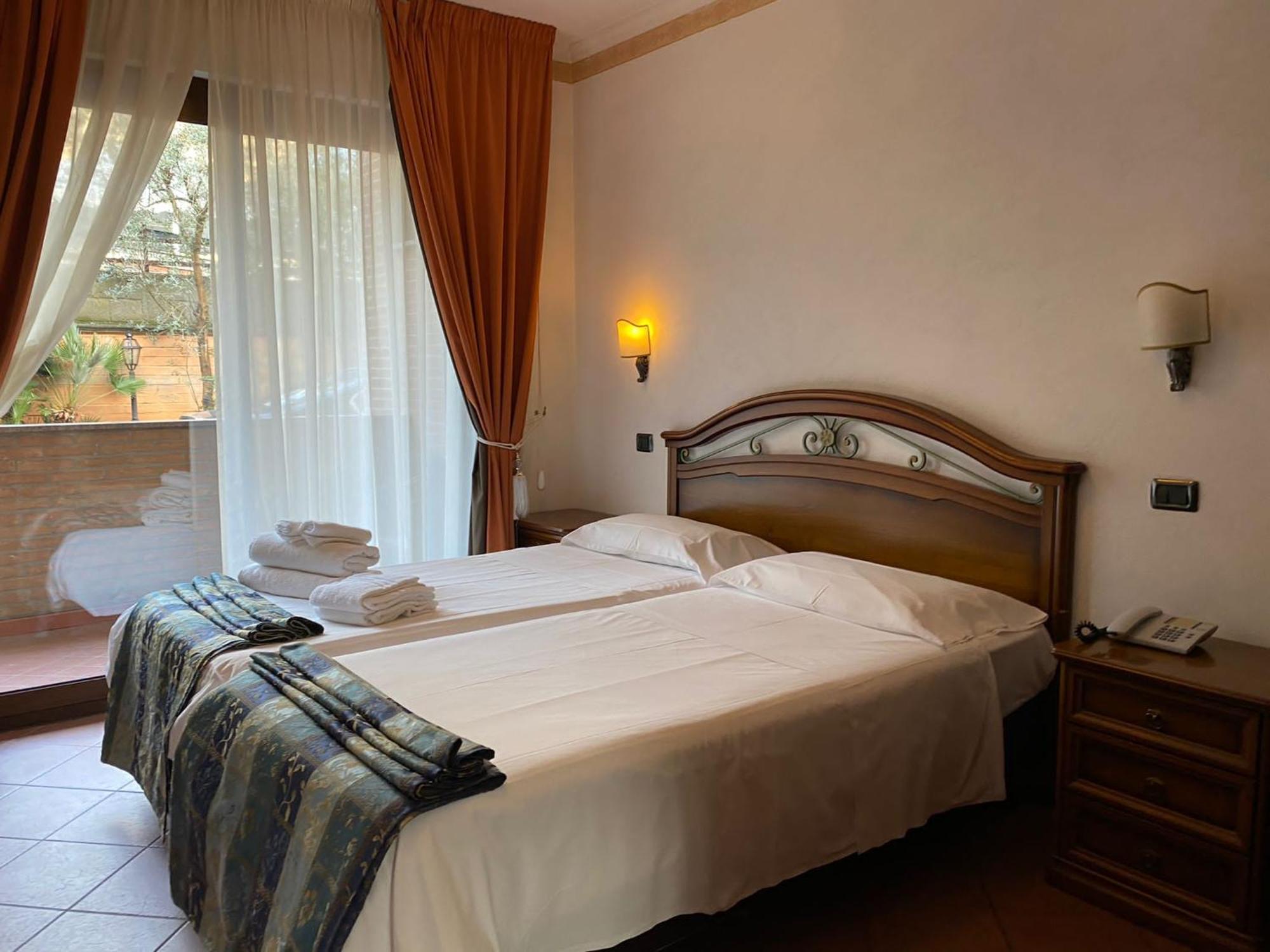 Euro House Inn Airport Fiumicino Eksteriør bilde