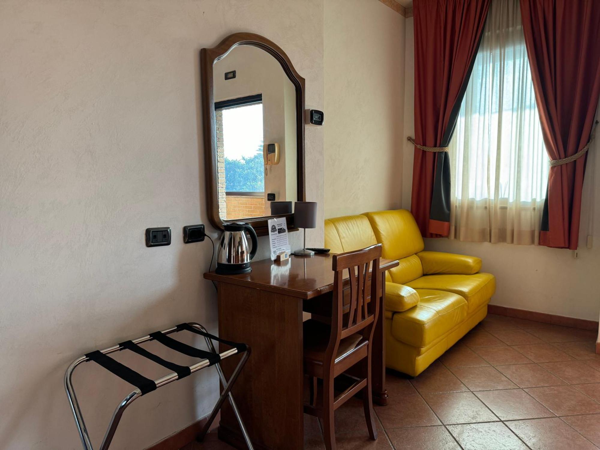 Euro House Inn Airport Fiumicino Eksteriør bilde