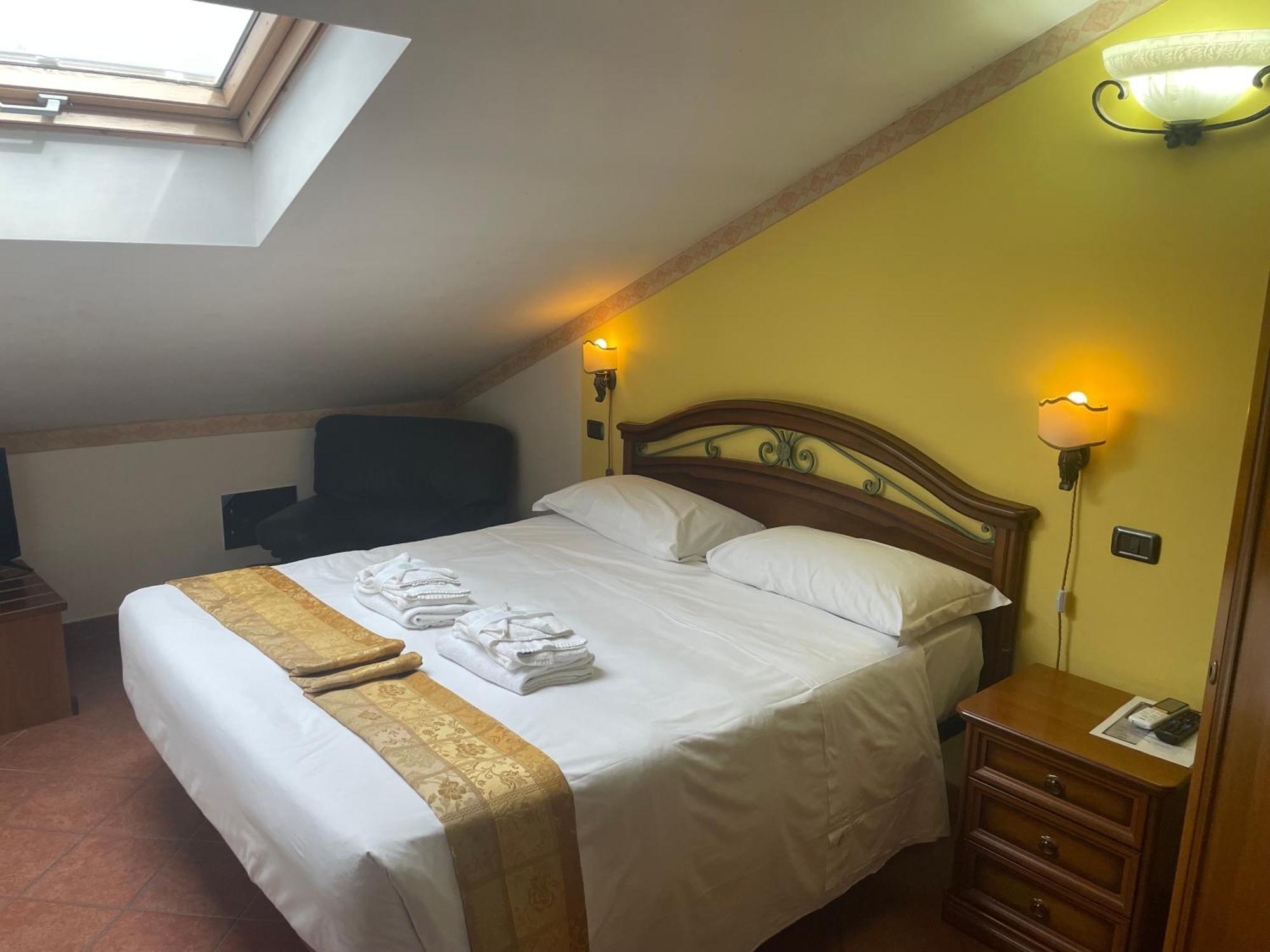 Euro House Inn Airport Fiumicino Eksteriør bilde